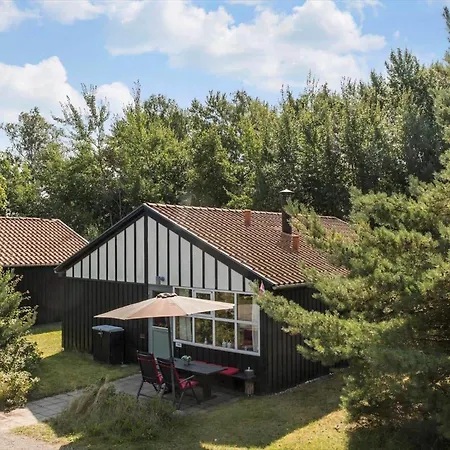 Casa vacanze M174-vaeggerlose-botolundvej-183 Bøtø By
